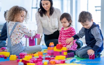 Économisez des milliers d’euros sur la garde d’enfants grâce à ces 6 aides méconnues !